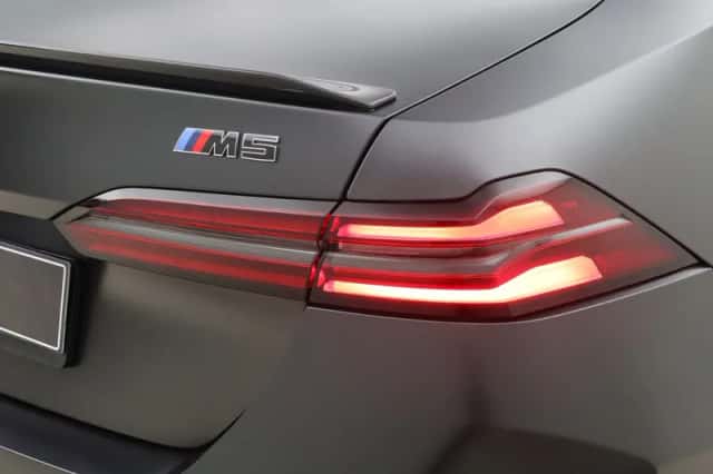 BMW M5 (2026) thumbnail 22