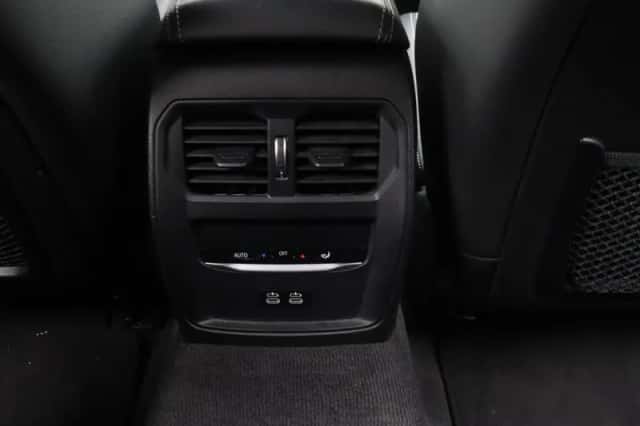BMW 3-Serie (2021) thumbnail 17