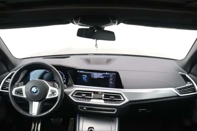 BMW X5 (2022) thumbnail 12