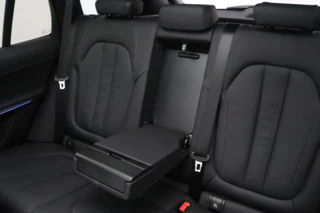 BMW X5 (2022) thumbnail 16