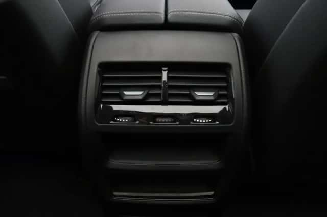 BMW X5 (2022) thumbnail 18