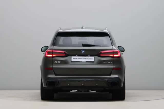 BMW X5 (2022) thumbnail 9