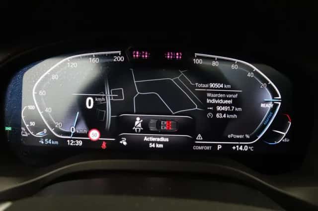 BMW iX3 (2021) thumbnail 3
