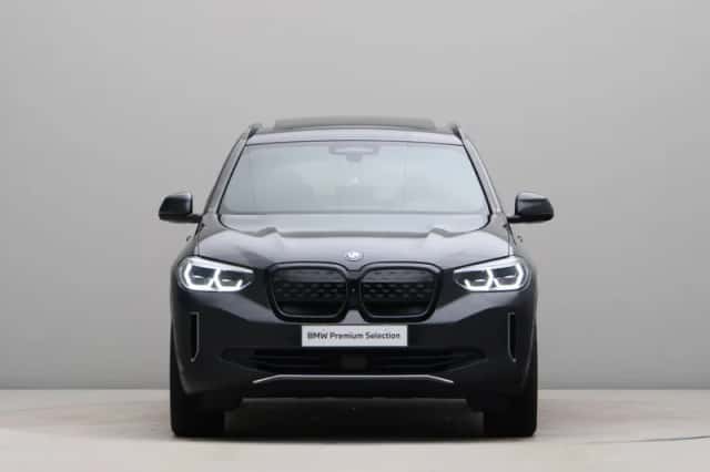 BMW iX3 (2021) thumbnail 5