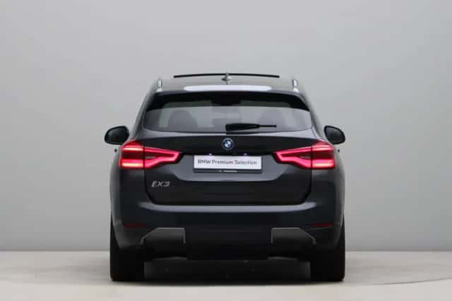 BMW iX3 (2021) thumbnail 9