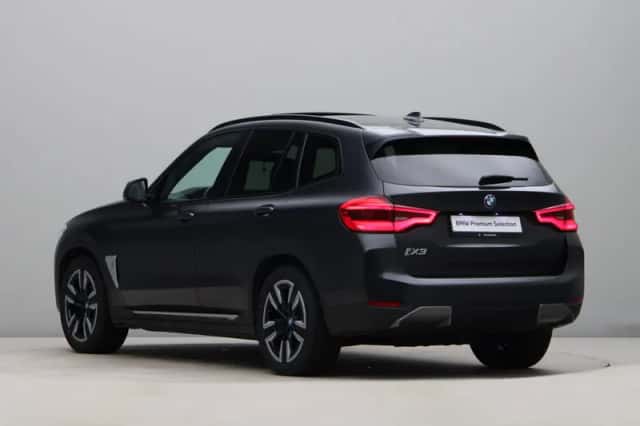BMW iX3 (2021) thumbnail 10