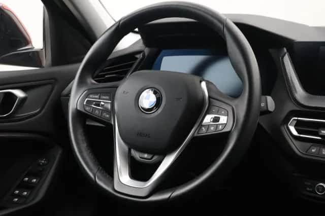 BMW 1-Serie (2020) thumbnail 2