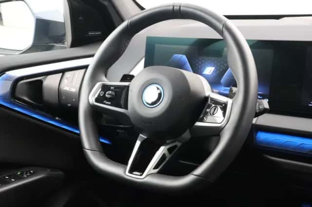 BMW X3 (2025) thumbnail 2