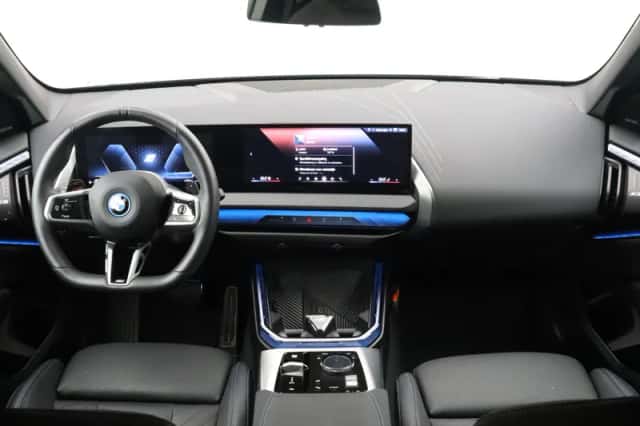 BMW X3 (2025) thumbnail 12