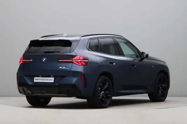 BMW X3 (2025) thumbnail 8