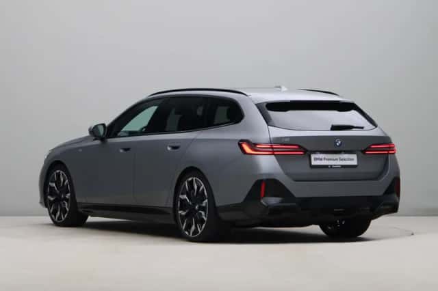 BMW i5 (2025) thumbnail 11