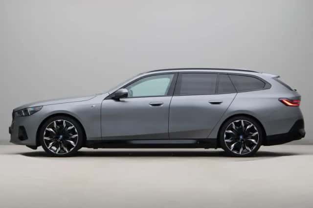 BMW i5 (2025) thumbnail 12