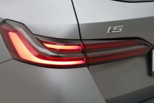 BMW i5 (2025) thumbnail 21