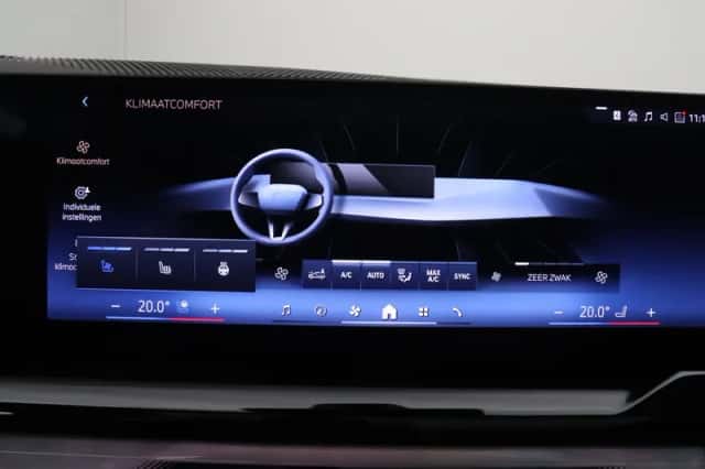 BMW i5 (2025) thumbnail 28