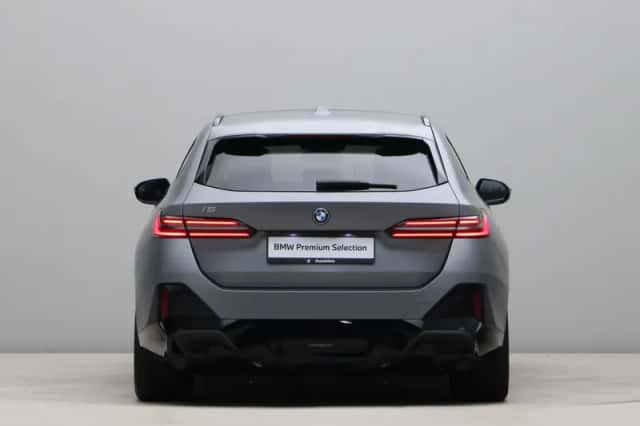 BMW i5 (2025) thumbnail 10