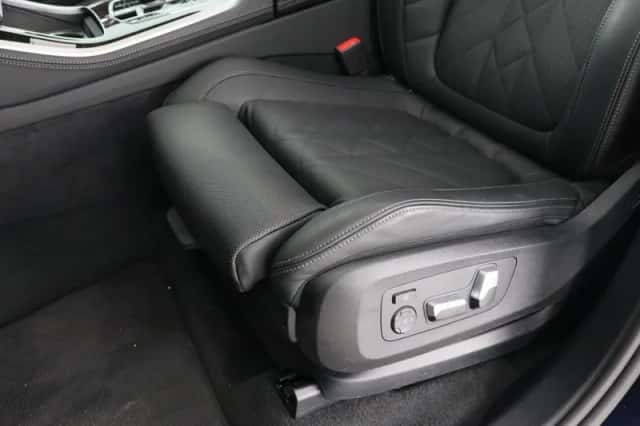 BMW X5 (2025) thumbnail 19