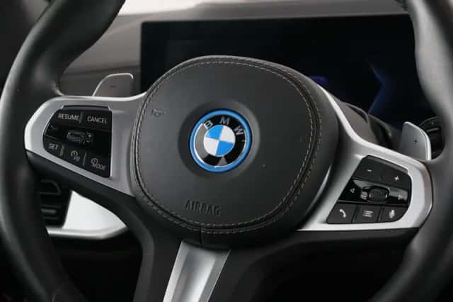 BMW X5 (2025) thumbnail 3