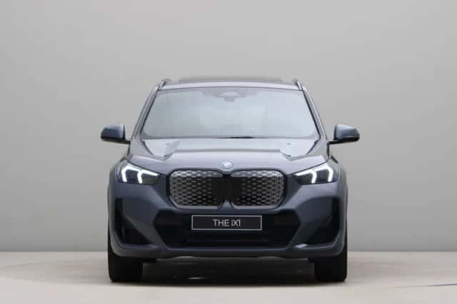 BMW iX1 (2026) thumbnail 2