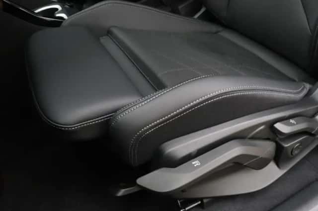 BMW iX1 (2026) thumbnail 13