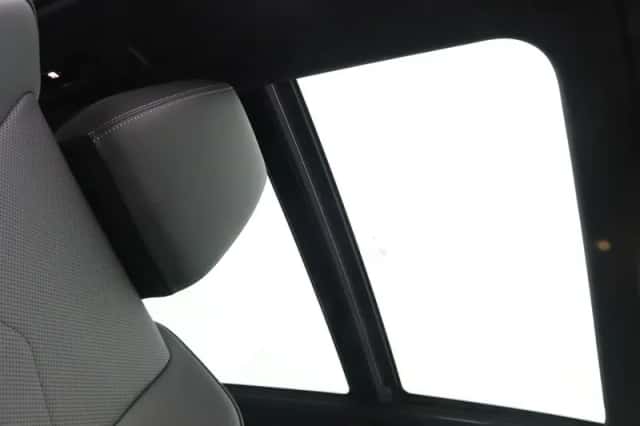 BMW iX1 (2026) thumbnail 28