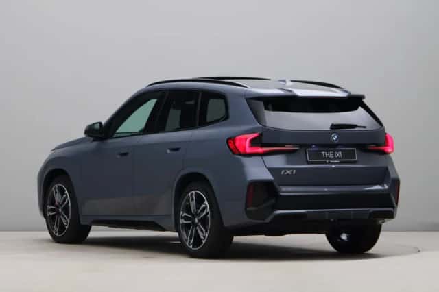 BMW iX1 (2026) thumbnail 7