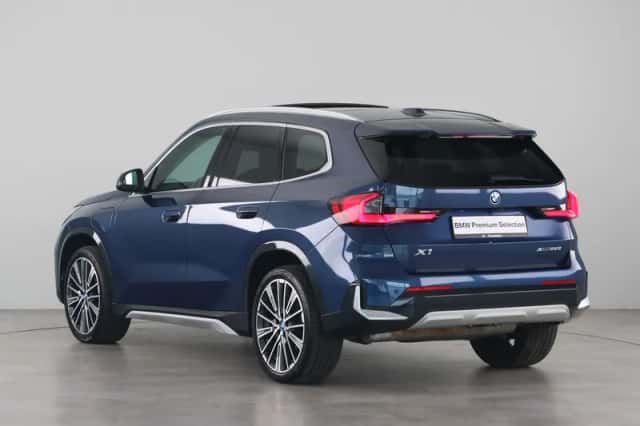 BMW X1 (2024) thumbnail 11