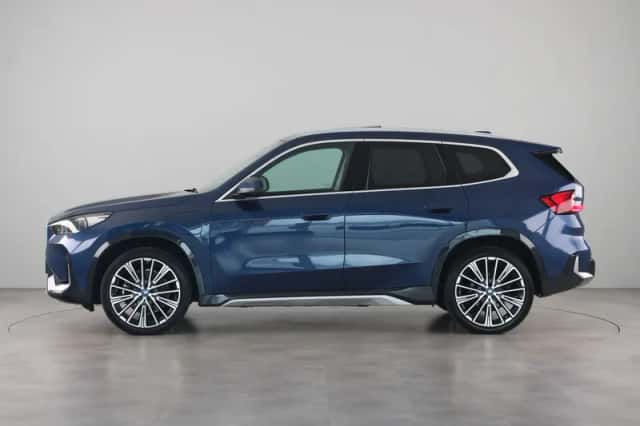 BMW X1 (2024) thumbnail 12