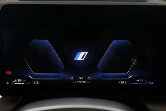 BMW X1 (2024) thumbnail 3