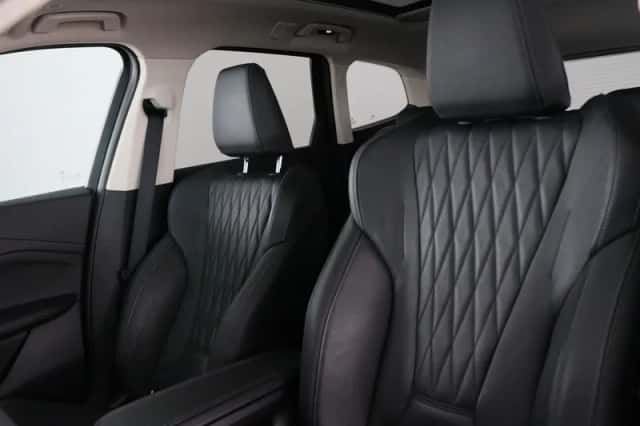 BMW X1 (2024) thumbnail 5