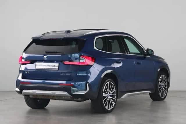 BMW X1 (2024) thumbnail 9