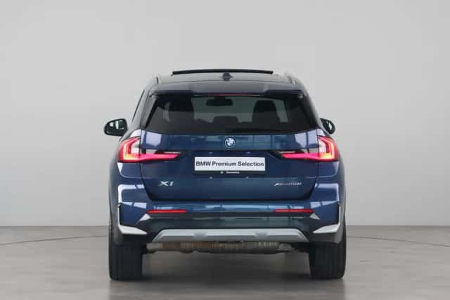 BMW X1 (2024) thumbnail 10