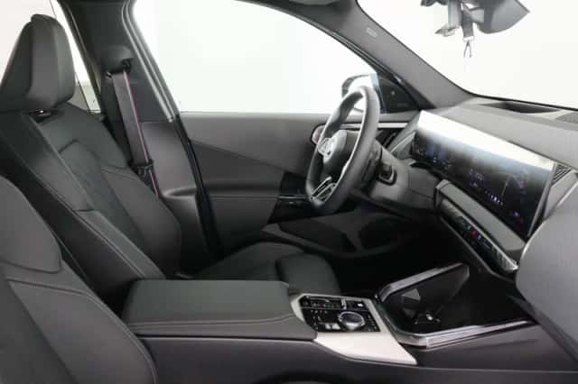 BMW X3 (2025) thumbnail 14