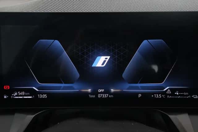 BMW X3 (2025) thumbnail 3