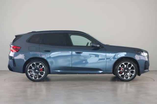 BMW X3 (2025) thumbnail 8