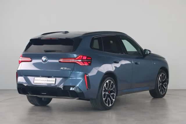 BMW X3 (2025) thumbnail 9