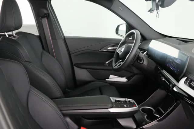 BMW X1 (2025) thumbnail 14