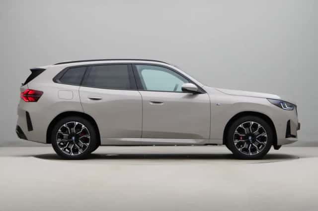 BMW X3 (2026) thumbnail 4