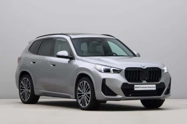 BMW X1 (2023) thumbnail 6