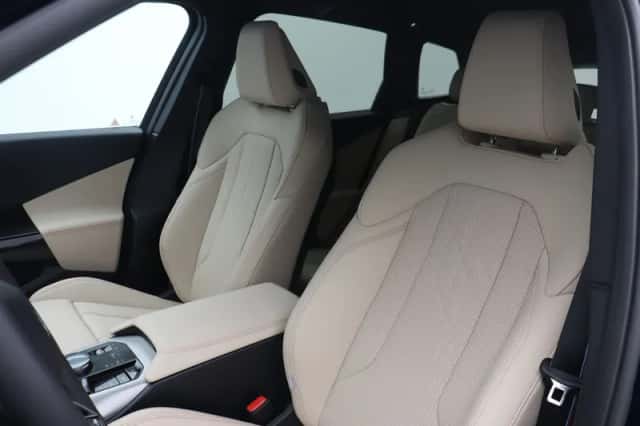 BMW X3 (2026) thumbnail 5