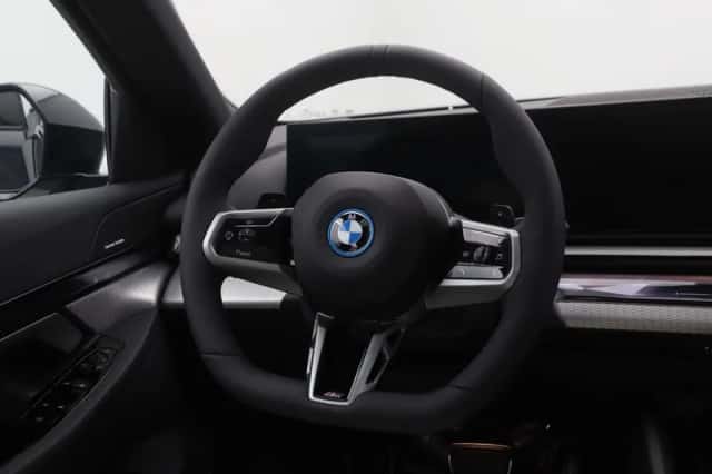 BMW 5-Serie (2026) thumbnail 2
