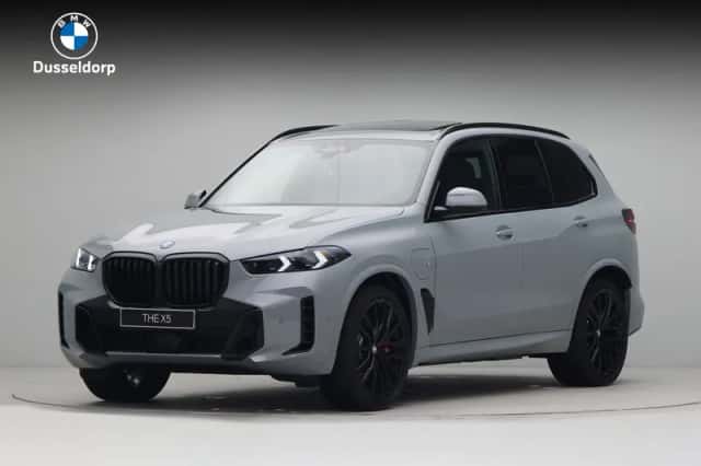 BMW X5 (2026) thumbnail 1