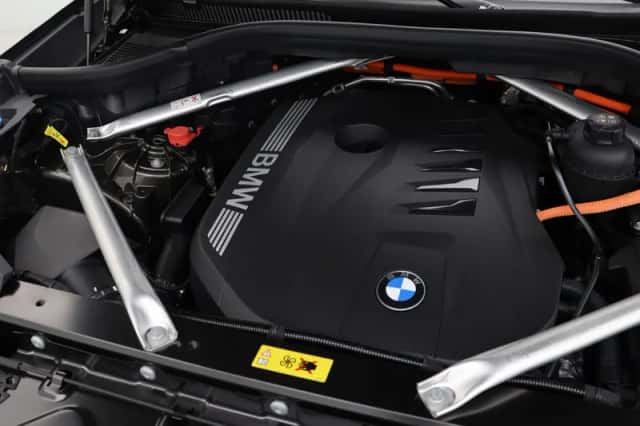 BMW X5 (2026) thumbnail 4
