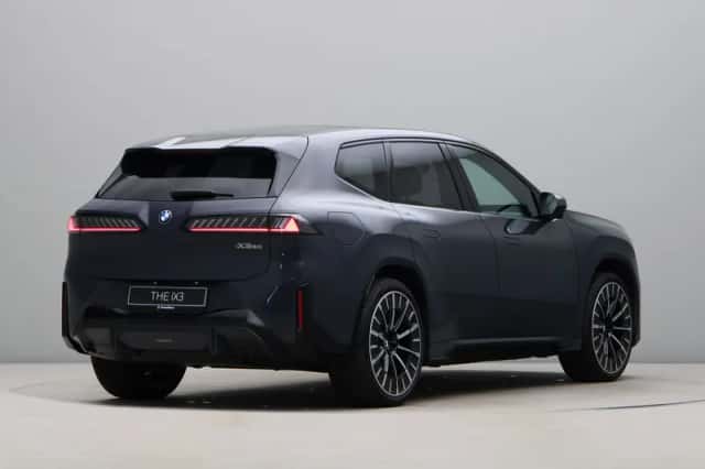 BMW iX3 (2026) thumbnail 5