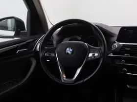 BMW X3 (2020) thumbnail 2
