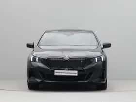 BMW i5 (2024) thumbnail 5