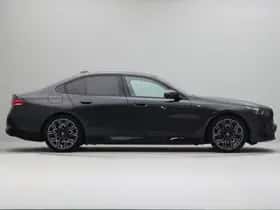 BMW i5 (2024) thumbnail 7