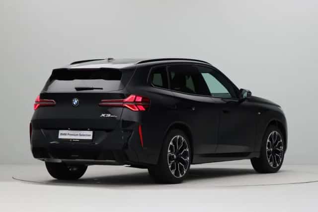 BMW X3 (2026) thumbnail 5