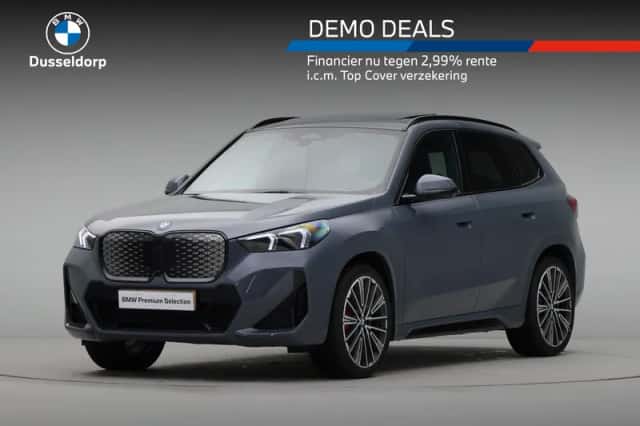 BMW iX1 (2026) thumbnail 1