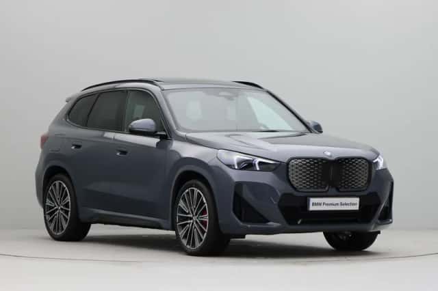BMW iX1 (2026) thumbnail 3