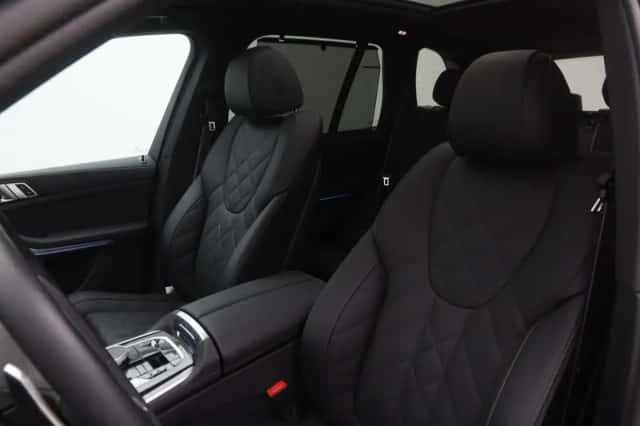 BMW X5 (2025) thumbnail 5